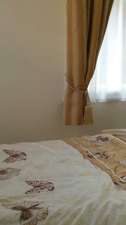 Madge House Ashbourne Appartement Ashbourne  Buitenkant foto