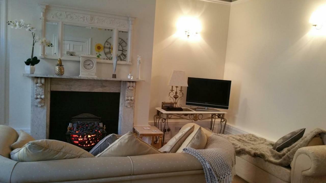 Madge House Ashbourne Appartement Ashbourne  Buitenkant foto